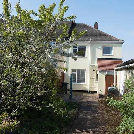 Fab 4bd In In Peacful Location! *