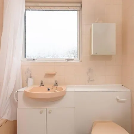 Fab 4bd In In Peacful Location! *